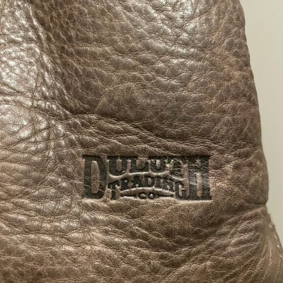 Duluth Lifetime Leather Tote Bag | Rugged, Full-Grain Thick Leather, Durable - Picture 4 of 8